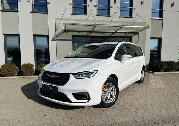 Chrysler Pacifica cena 159000 przebieg: 47098, rok produkcji 2022 z Ozimek małe 277